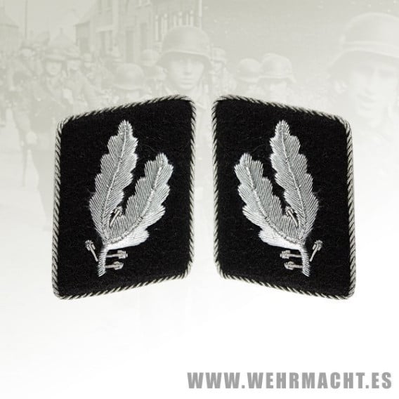 SS-Oberfuhrer's wire collar patches (pre 1942)