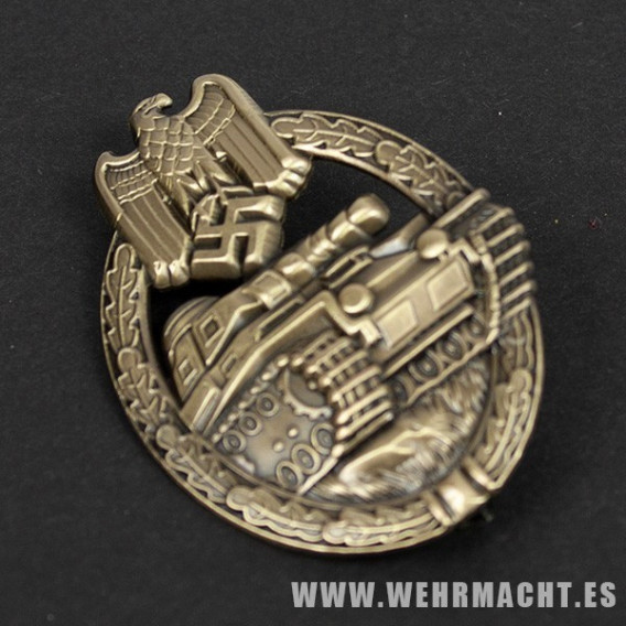 Asalto de blindados Panzer en bronce (Fabricación hueca)