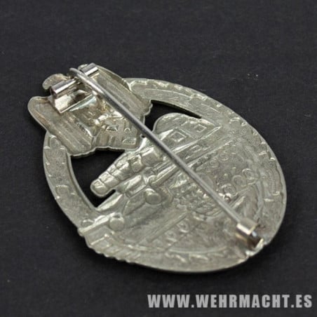 Army Panzer Assault Badge in Silver (Hollow back)