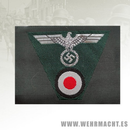 Trapezoide M43 Wehrmacht, Oficiales