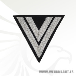 Panzer Obergefreiter or S.S. Rottenfuhrer sleeve chevron