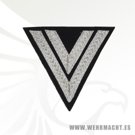 Panzer Obergefreiter or S.S. Rottenfuhrer sleeve chevron
