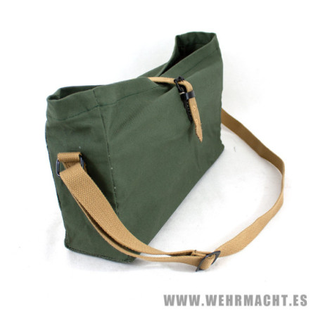 Carrying bag for ammo boxes