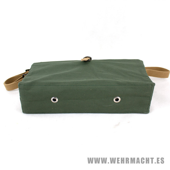 Carrying bag for ammo boxes