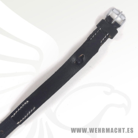 Black leather Zeltbahn strap