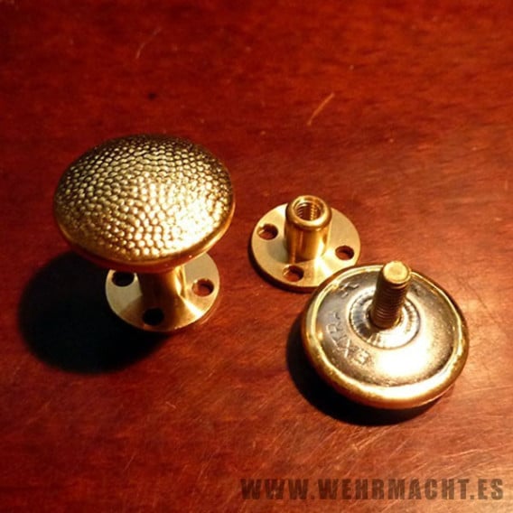Botones dorados de rosca para hombreras Botones dorados de rosca para hombreras