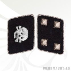 SS-Sturmbannfuhrer Rune collar patches, Totenkopf
