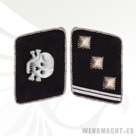 SS-Obersturmfuhrer Rune collar patches, Totenkopf