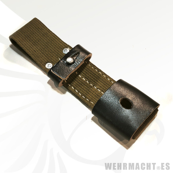 WWII German DAK Bayonet Frog