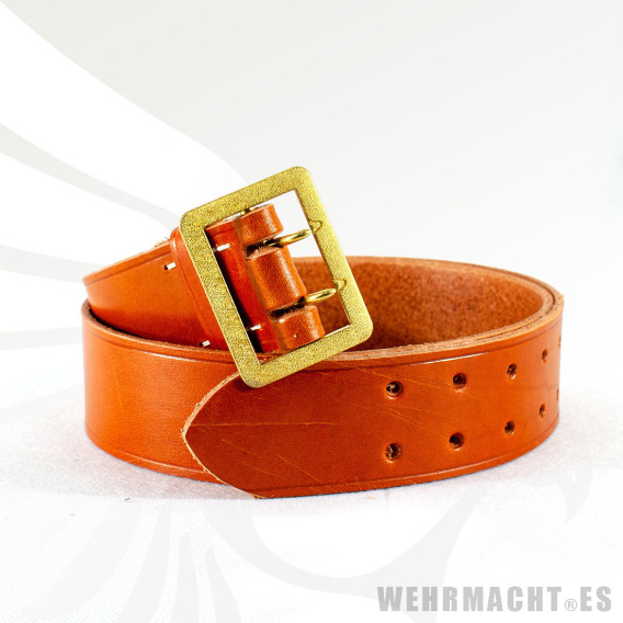 Brown General belt with pebble finish claw buckle