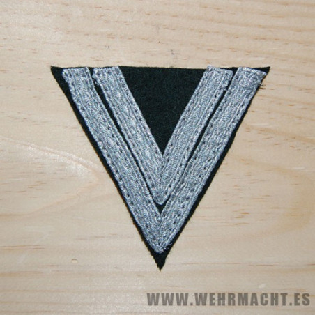 Wehrmacht Obergefreiter sleeve chevron (M36)