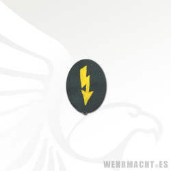 Helferin Signals cap badge