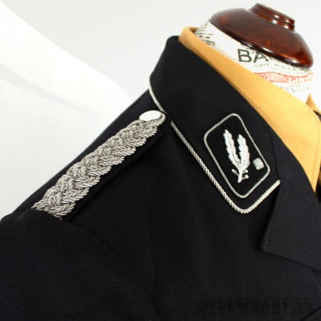 Dienstrock M32 para Oficiales y Generales