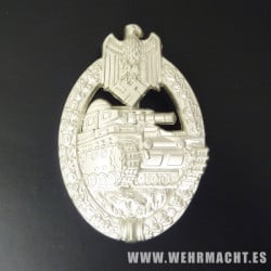 Amy Panzer Assault Badge in Silver for tank crews