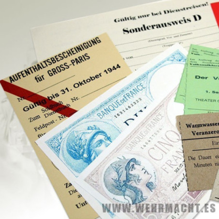 Documentación y Billetes Varios, Paris