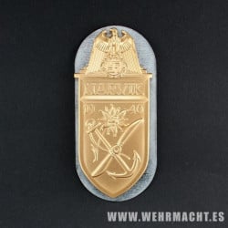 Narvik Battle Shield Gilded for Kriegsmarine
