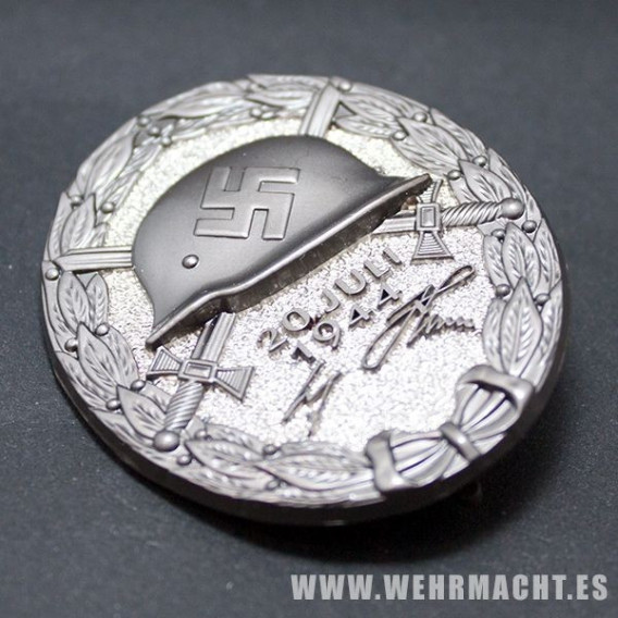 Wound Badge 20 July 1944 in Black