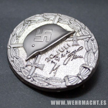 Wound Badge 20 July 1944 in Black
