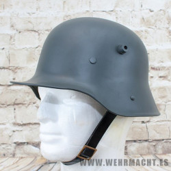 German steel helmet M16