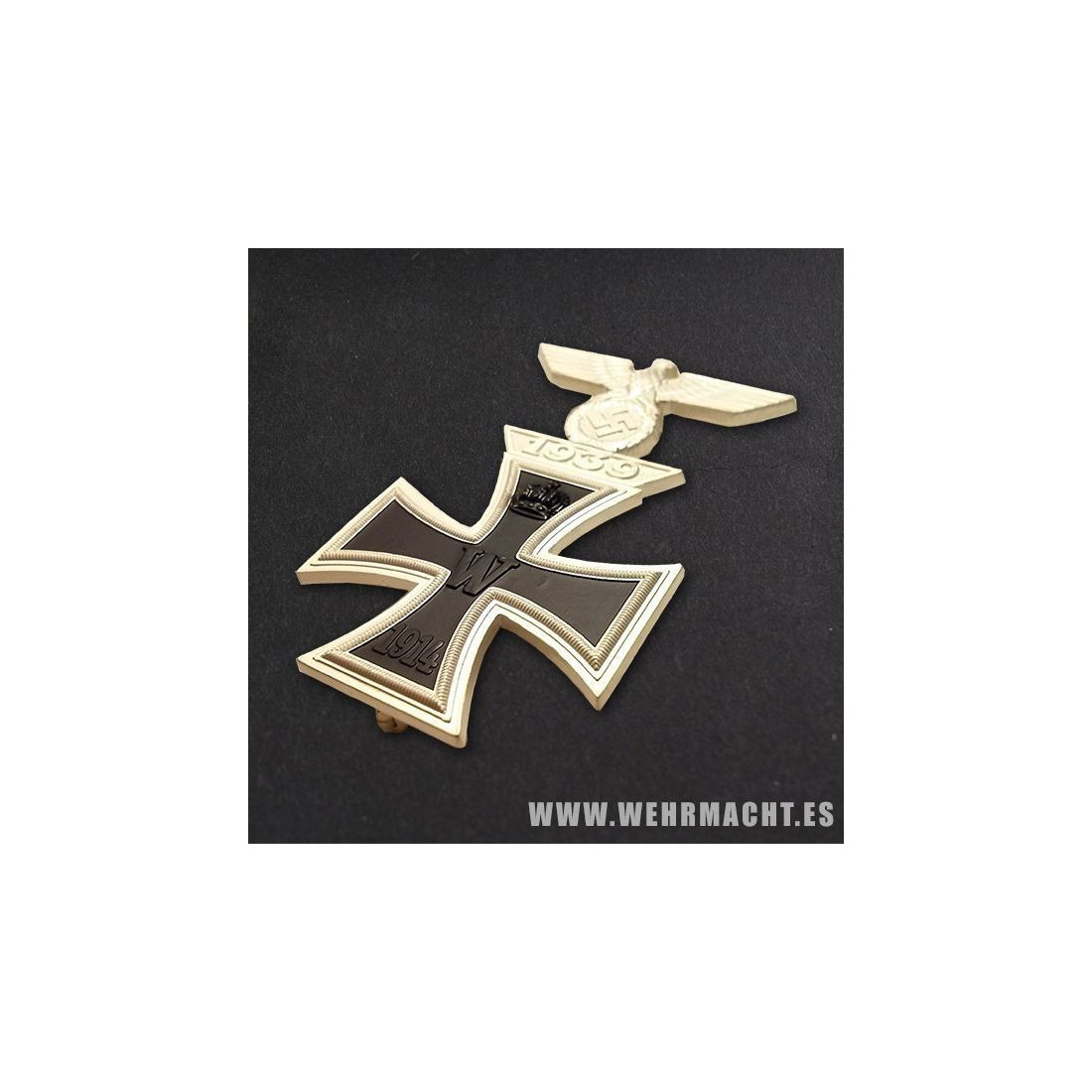 Iron Cross 1st Class of 1914 with Spange | WWII Iron Cross and War