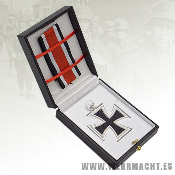 Presentation case for the Iron Cross 2nd Class