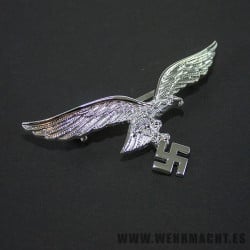 Águila de pecho en metal para Oficiales, Luftwaffe